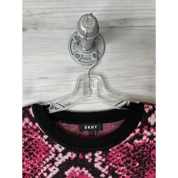 DKNY Sweater Womens Small Pink Black Snake Print Crewneck Long Sleeve Knit - Picture 2 of 10